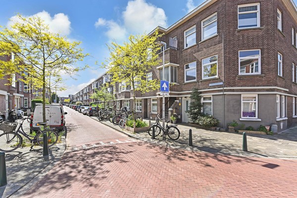 Medium property photo - Bennekomstraat 21, 2573 RA Den Haag